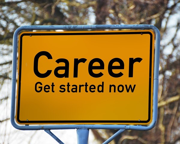 What can I expect from a career at Rossborough?