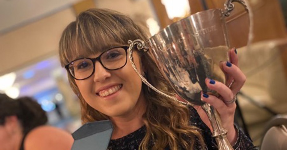 Lauren Gregory awarded for excellence by Guernsey Chartered Institute of Insurance